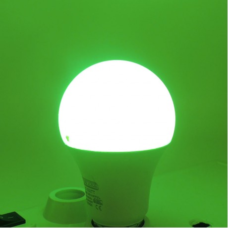Uzaktan Kumandalı RGB Led Ampul 9 Watt E27 Tasarruflu 16 Ton Işık
